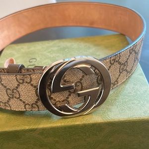 Men Gucci belt size 85